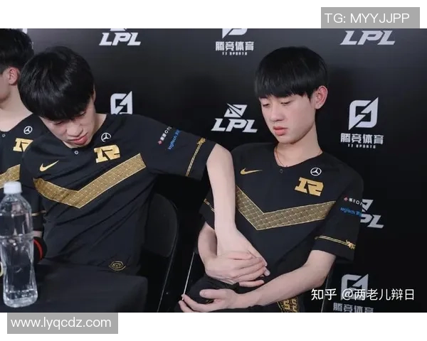 电竞比分赛后复盘RNG与TES实力对比分析及未来展望