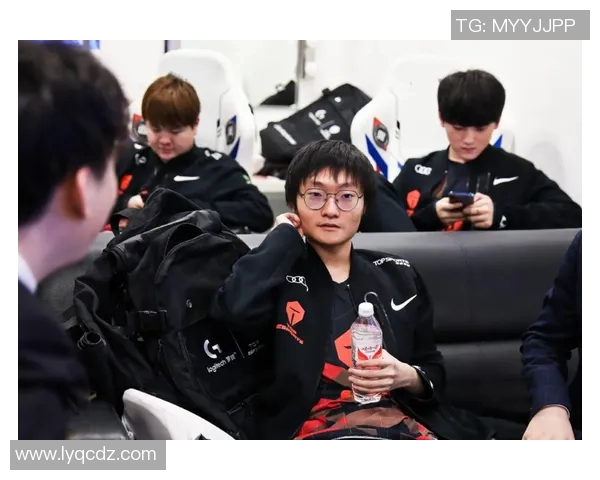 S15LOL赛后复盘FPX与TES对决状态分析与表现评估实时数据